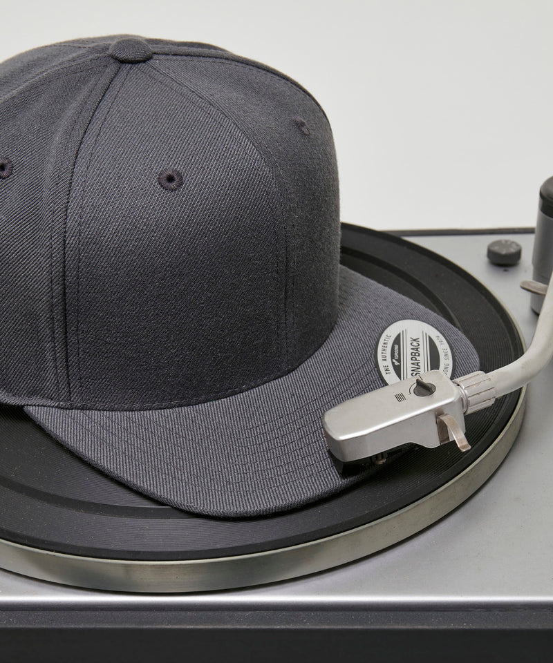 The Classic Snapback (6089M)